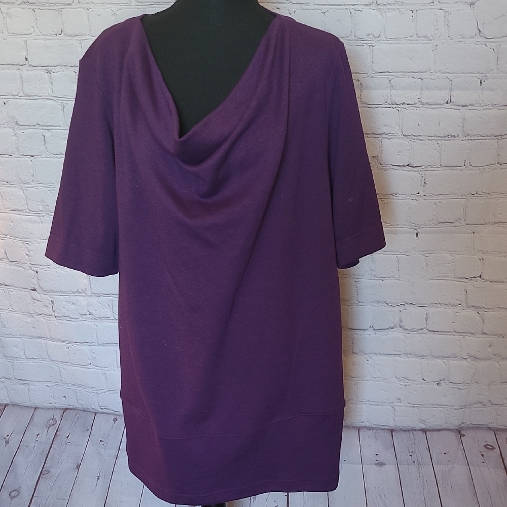 Purple Duluth Size XL Short Sleeve Tunic Shirt Pockets